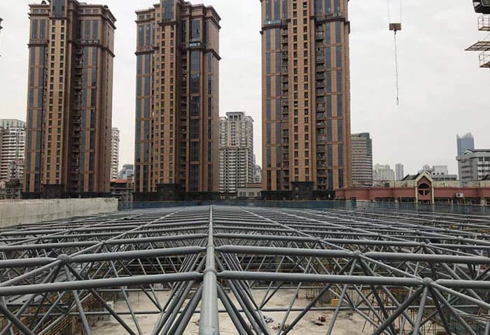 乐山螺栓球网架结构